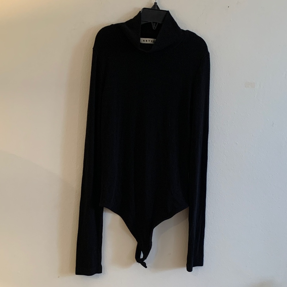 GBTSO Elegant Black Long Sleeve Bodysuit - Preloved